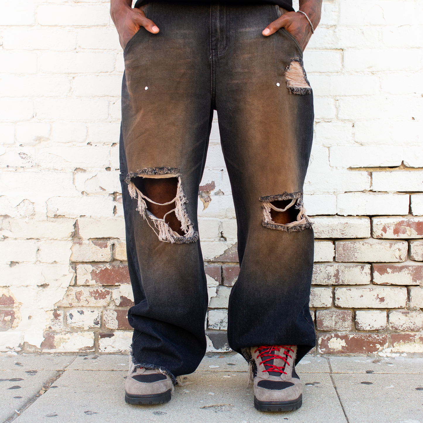 "DRAG" RIPPED DENIM (CLAY)